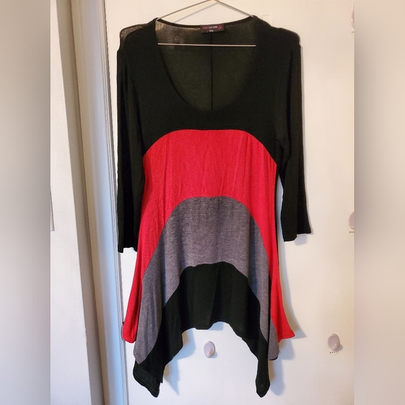 Selling Women's Striped Dress/Top With 3/4 Length Sleeves - Picture 1 of 11